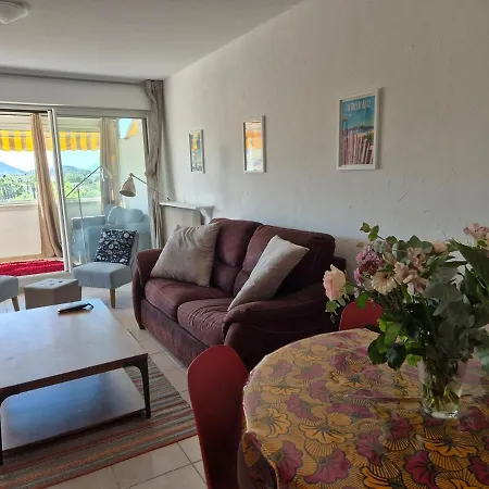 Centre-ville, Rue Michelet Apartman Hyères