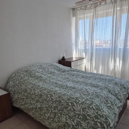 Centre-ville, Rue Michelet *