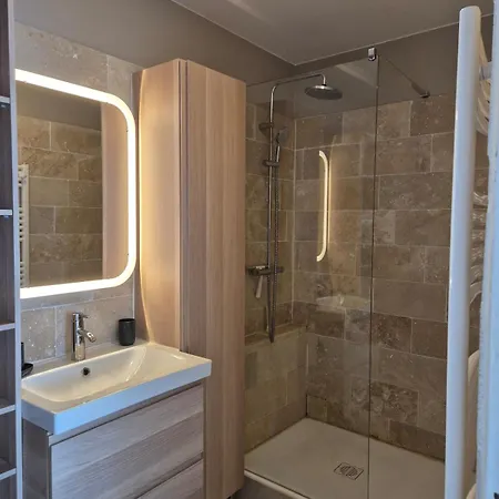 Centre-ville, Rue Michelet Apartmán