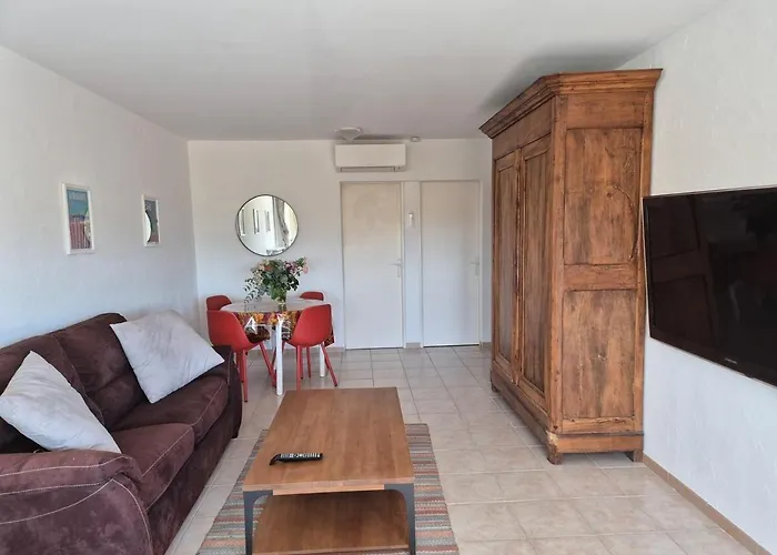 Centre-ville, Rue Michelet, Wifi *